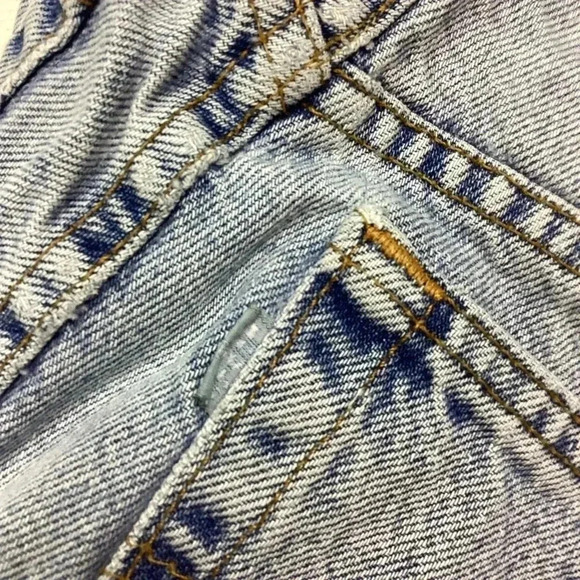 Vintage Levi’s 90s silver tab cropped denim - Picture 4 of 8